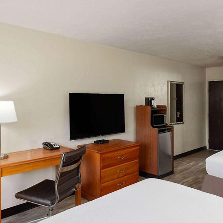 Hotel Super 8 By Wyndham Roseburg Exteriér fotografie