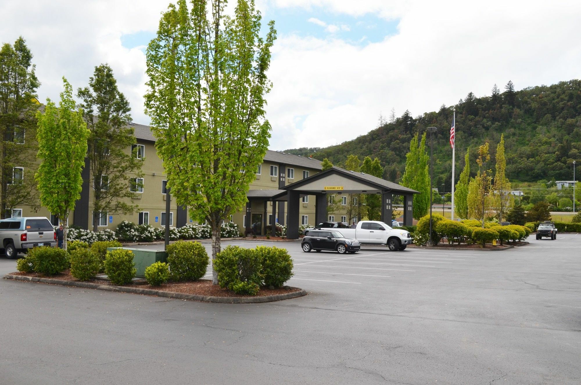 Hotel Super 8 By Wyndham Roseburg Exteriér fotografie